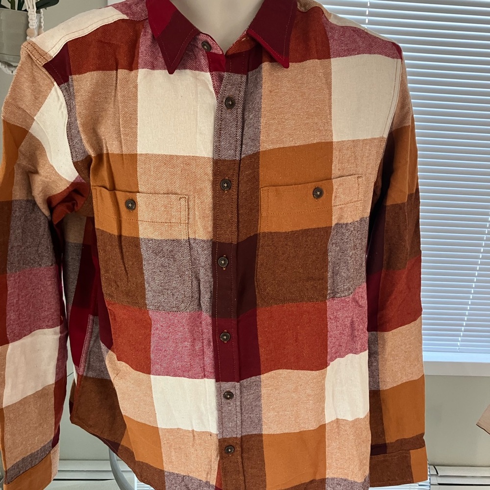 OLD NAVY Plaid Button-Up Shirt